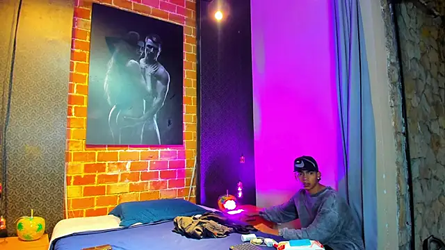 AlanCutee online show from 5, 2, 2026