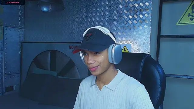 AlanCutee online show from 22, 12, 2025