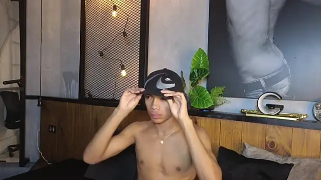 AlanCutee online show from 18, 4, 2026