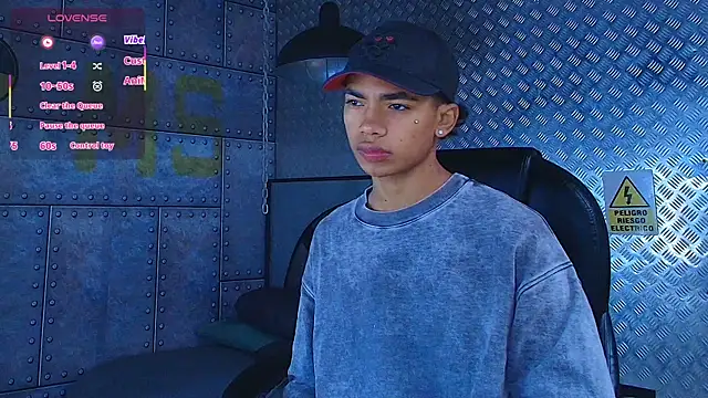 AlanCutee online show from 9, 10, 2025