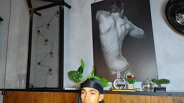 Snapshot of AlanCutee chatting on 6, 5, 2026 AlanCutee online show from 6, 5, 2026