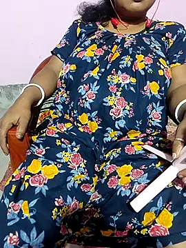 Cute-Swewty online show from 17, 10, 2025