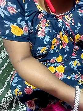 Cute-Swewty online show from 13, 11, 2025