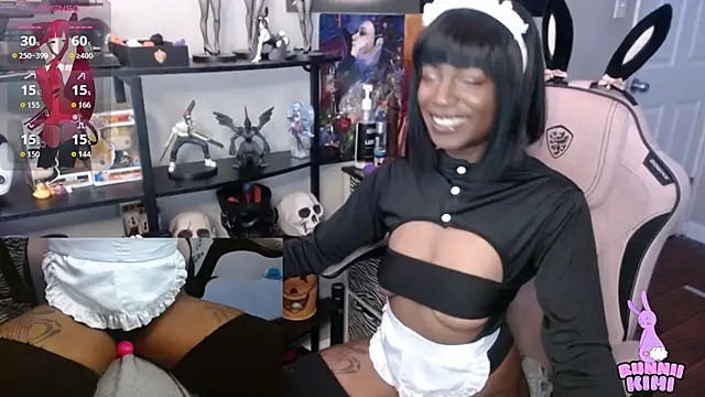 Snapshot of bunniikimi chatting on 10, 11, 2025 bunniikimi online show from 10, 11, 2025