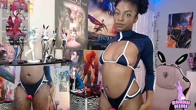 Snapshot of bunniikimi chatting on 1, 6, 2026 bunniikimi online show from 1, 6, 2026