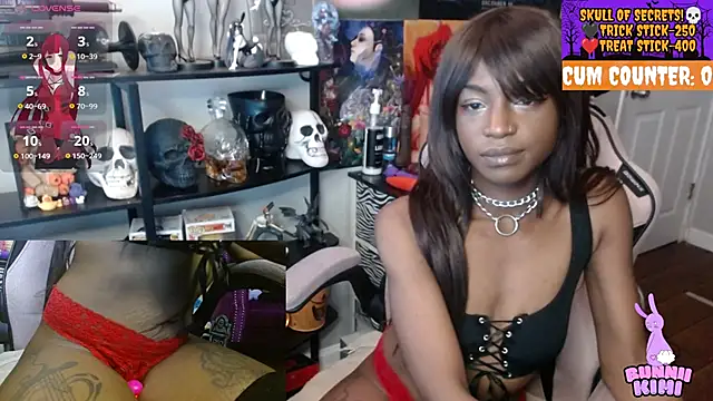 Snapshot of bunniikimi chatting on 8, 10, 2025 bunniikimi online show from 8, 10, 2025