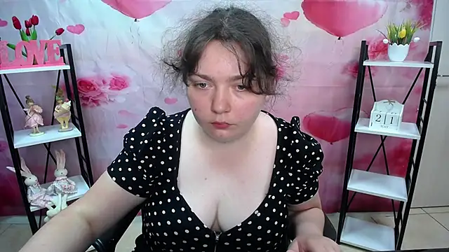 Snapshot of NeonilaLisova chatting on 21, 5, 2026 NeonilaLisova online show from 21, 5, 2026