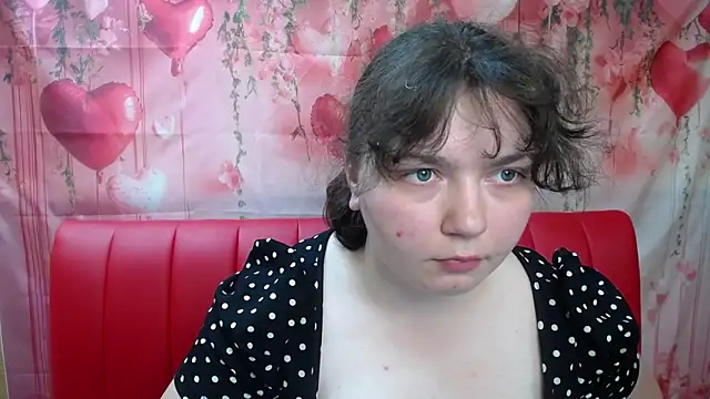 Snapshot of NeonilaLisova chatting on 20, 5, 2026 NeonilaLisova online show from 20, 5, 2026