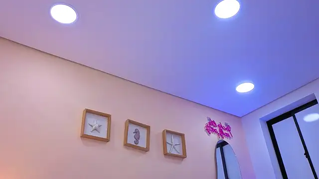  Grace turner  online show from 17, 4, 2026