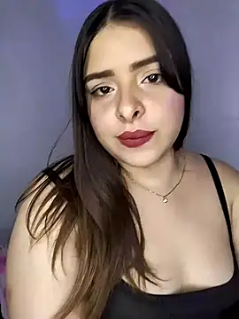 Nahomy cm online show from 27, 11, 2025