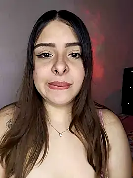 Nahomy cm online show from 8, 11, 2025