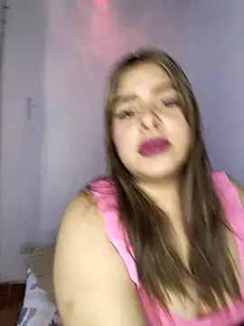 Nahomy cm online show from 21, 12, 2025