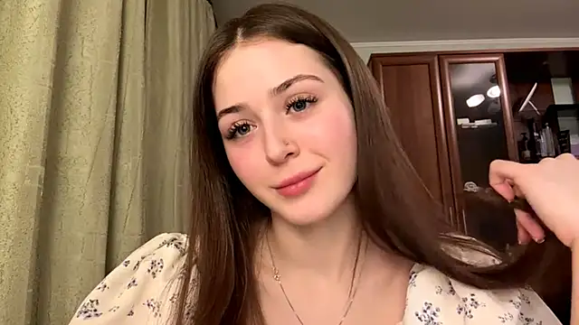 Adel strongwoman online show from 20, 3, 2026