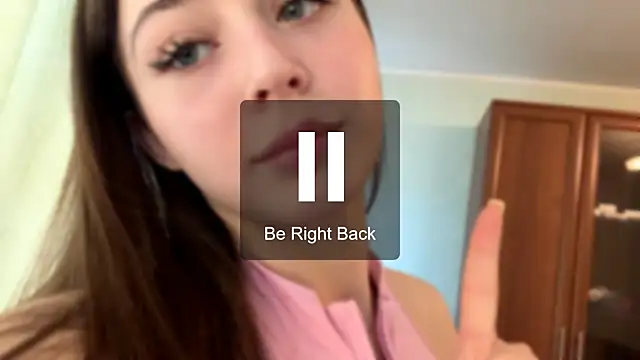 Adel strongwoman online show from 25, 4, 2026