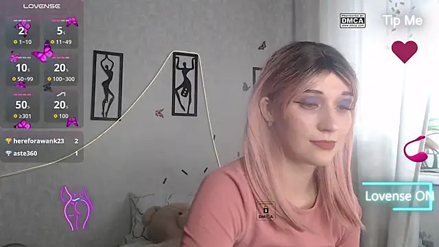 Snapshot of sweetest-cherry chatting on 3, 10, 2025 sweetest-cherry online show from 3, 10, 2025