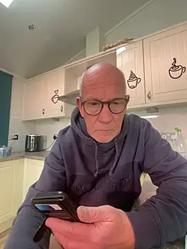 philefc online show from 12, 11, 2025