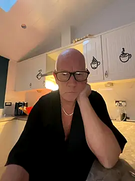 philefc online show from 3, 12, 2025