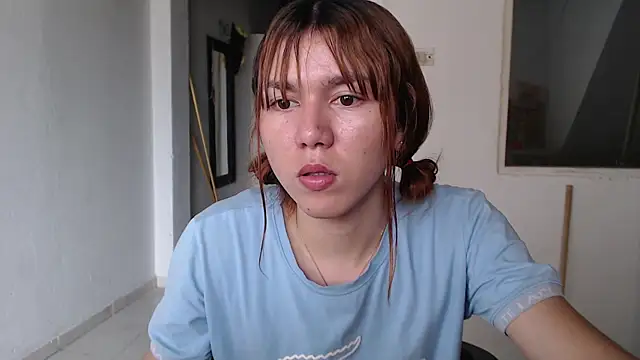 Dolly Peach  online show from 18, 9, 2025