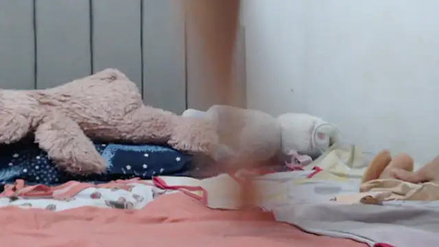 Dolly Peach  online show from 20, 6, 2026