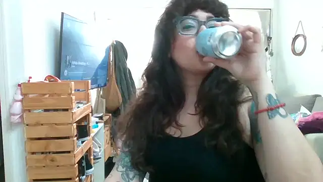 Snapshot of GypsyMamacita chatting on 16, 9, 2025 GypsyMamacita online show from 16, 9, 2025