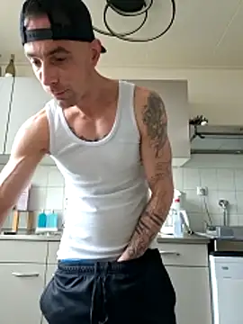 kompiee online show from 4, 2, 2026