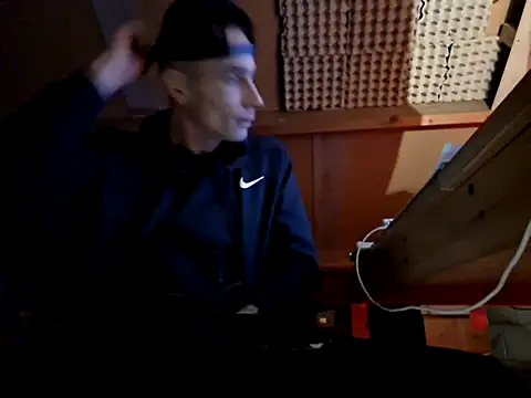 kompiee online show from 23, 10, 2025