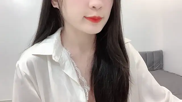 Snapshot of ___Lily___ chatting on 5, 5, 2026 Lily online show from 5, 5, 2026