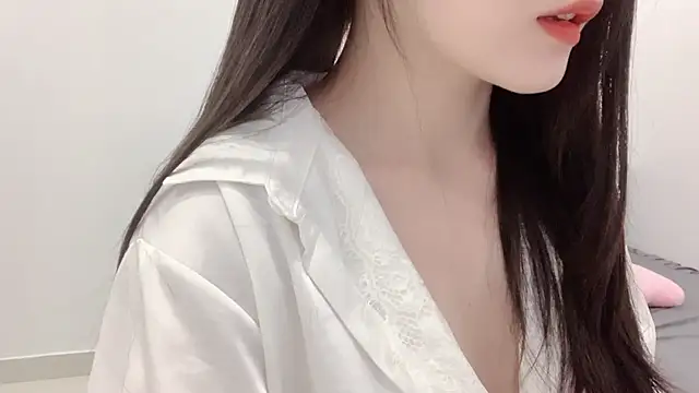 Snapshot of ___Lily___ chatting on 9, 5, 2026 Lily online show from 9, 5, 2026