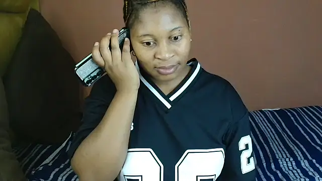 Snapshot of SexxyAddiict chatting on 2, 11, 2025 SexxyAddiict online show from 2, 11, 2025