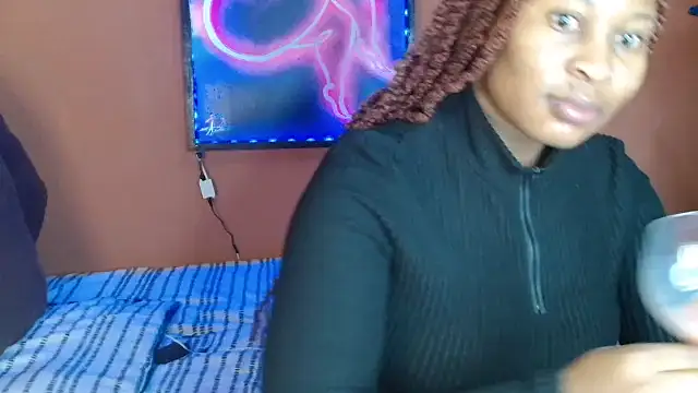SexxyAddiict online show from 16, 9, 2025