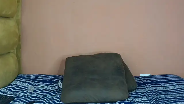 Snapshot of SexxyAddiict chatting on 12, 11, 2025 SexxyAddiict online show from 12, 11, 2025