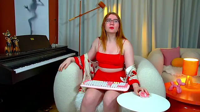 AliceAllisons online show from 30, 9, 2025