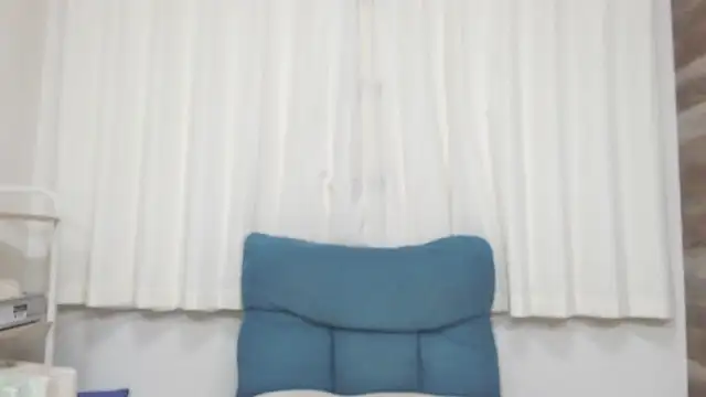 baby yanchan online show from 22, 12, 2025