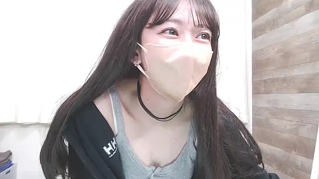 baby yanchan online show from 13, 11, 2025