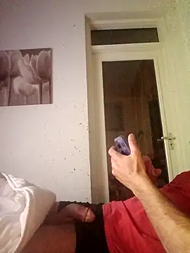 Snapshot of handsome8inchh chatting on 29, 3, 2026 handsome8inchh online show from 29, 3, 2026