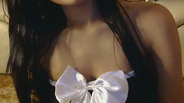 KARISHMA-STRIP online show from 16, 2, 2026