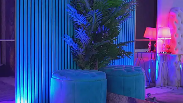 KendraMoon online show from 4, 12, 2025