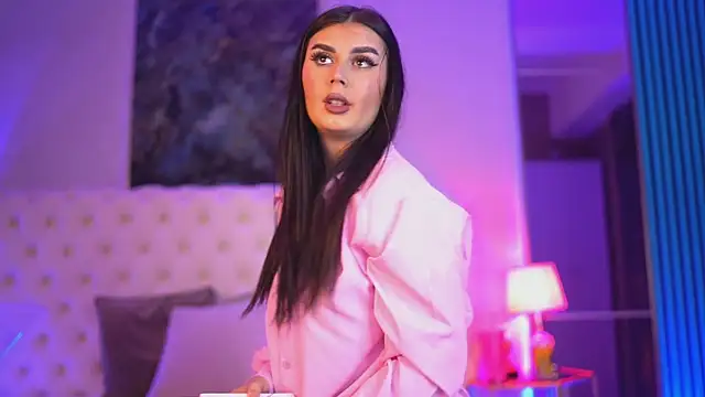 KendraMoon online show from 23, 10, 2025