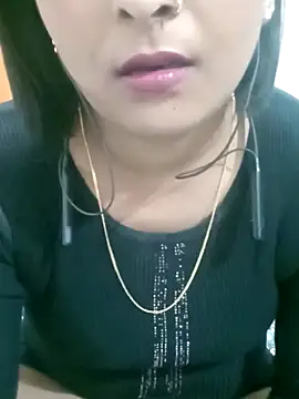 Queen Kushi4 online show from 12, 4, 2026