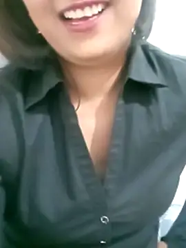 Queen Kushi4 online show from 30, 4, 2026