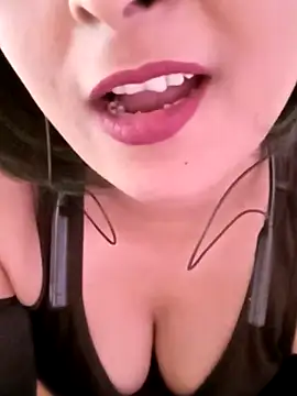 Queen Kushi4 online show from 6, 3, 2026