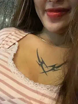   BabyShowPublic   online show from 2, 4, 2026