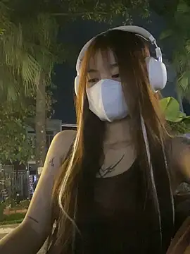   BabyShowPublic   online show from 8, 4, 2026