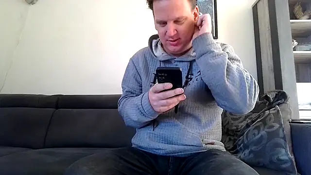 Snapshot of epica40 chatting on 18, 10, 2025 epica40 online show from 18, 10, 2025