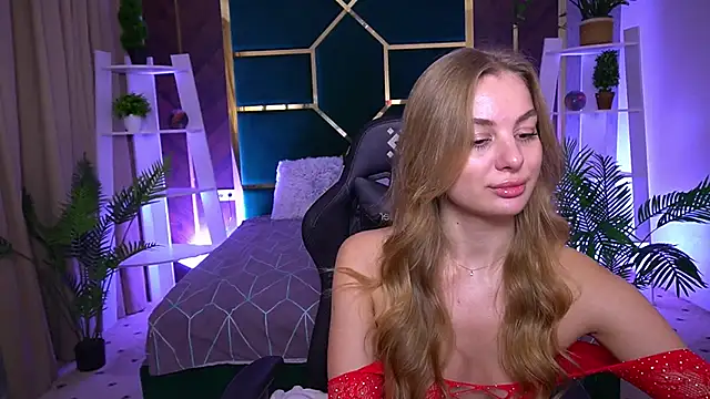 AngyyEyess online show from 6, 11, 2025