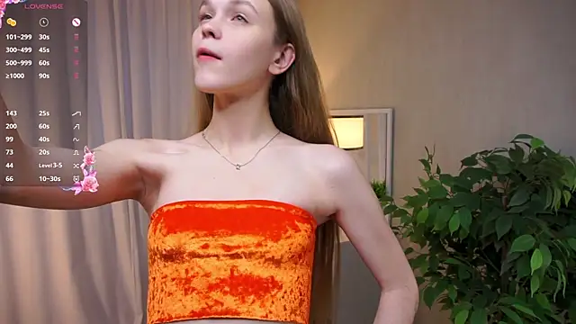 Snapshot of TomokoRocha chatting on 7, 10, 2025 TomokoRocha online show from 7, 10, 2025