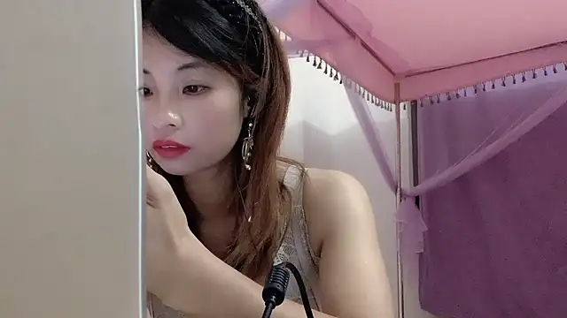 Snapshot of xxiaohong chatting on 17, 9, 2025 xxiaohong online show from 17, 9, 2025