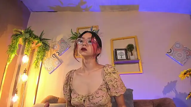 Snapshot of RACHELRUIZ chatting on 16, 10, 2025 RACHELRUIZ online show from 16, 10, 2025