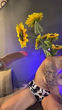 RACHELRUIZ online show from 8, 1, 2026