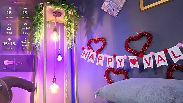 RACHELRUIZ online show from 14, 2, 2026